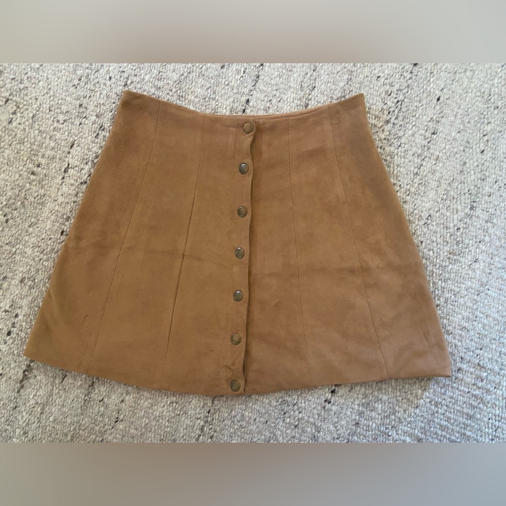 alter’d state sz S camel-colored faux Suede button up skirt